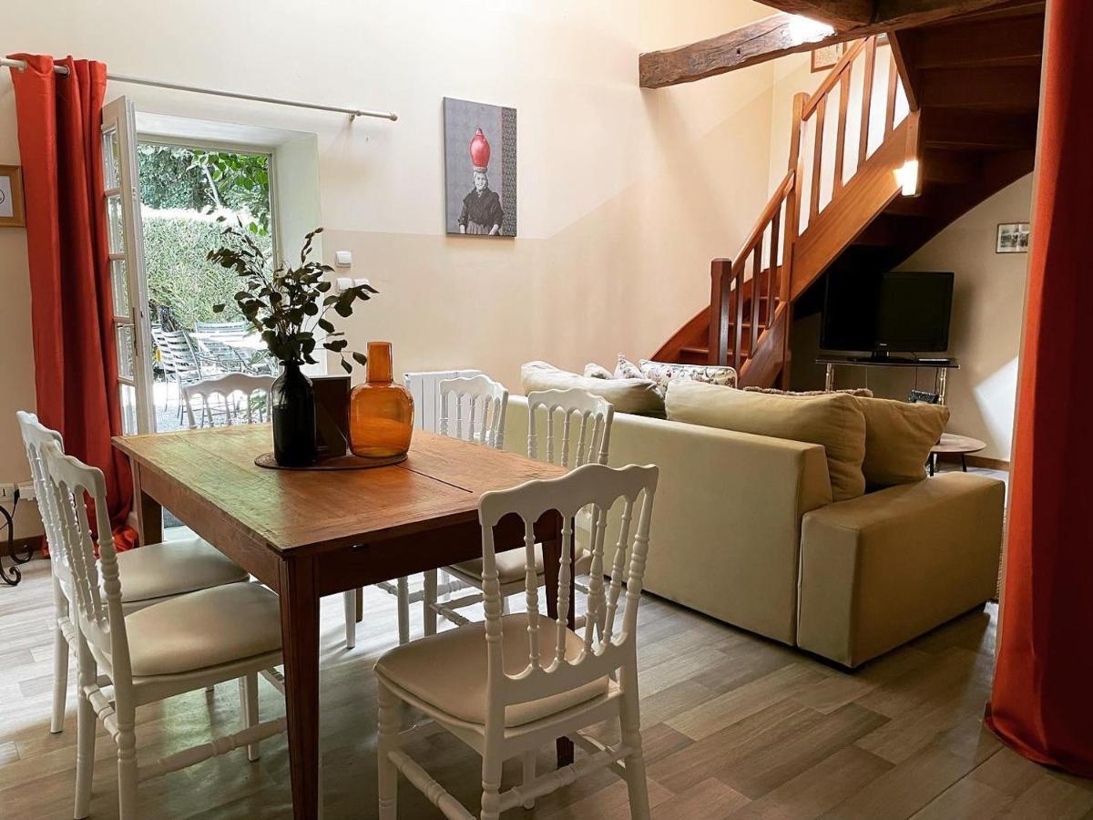 Manoir De La Begaudiere Mont-Dol Стая снимка