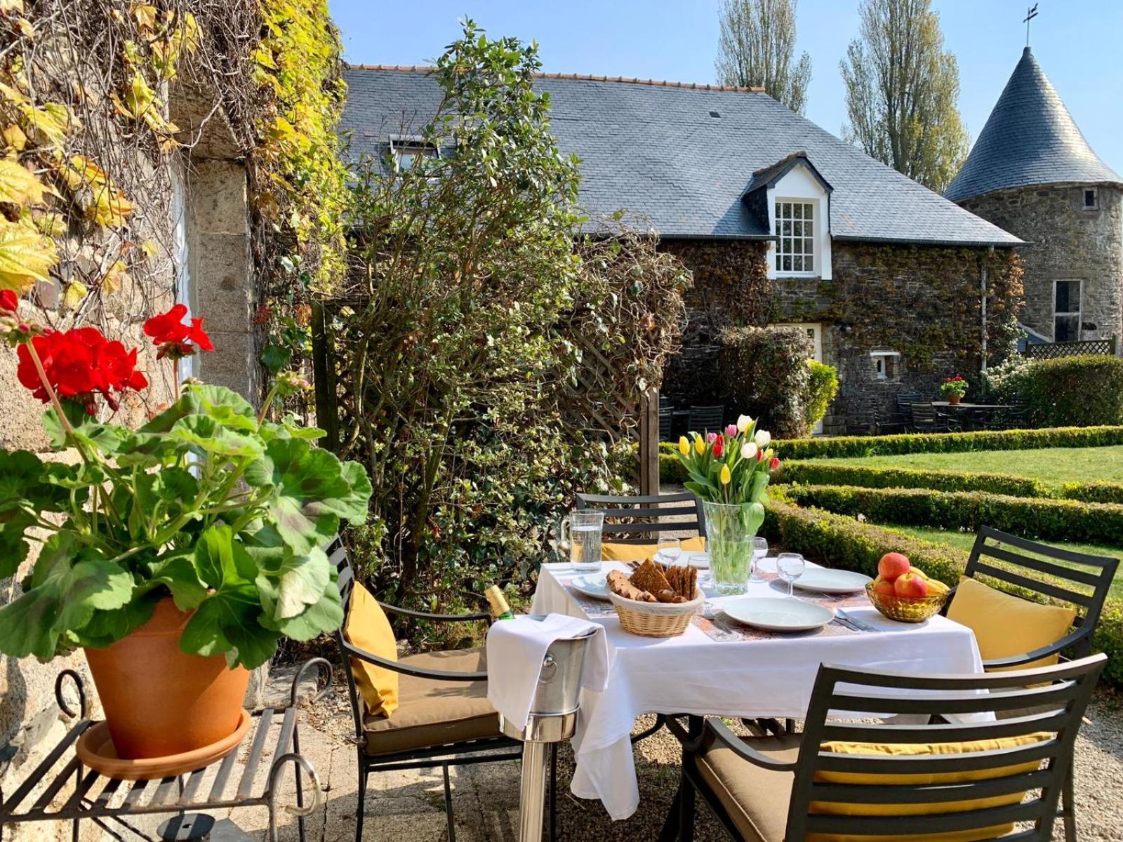 Manoir De La Begaudiere Mont-Dol Стая снимка